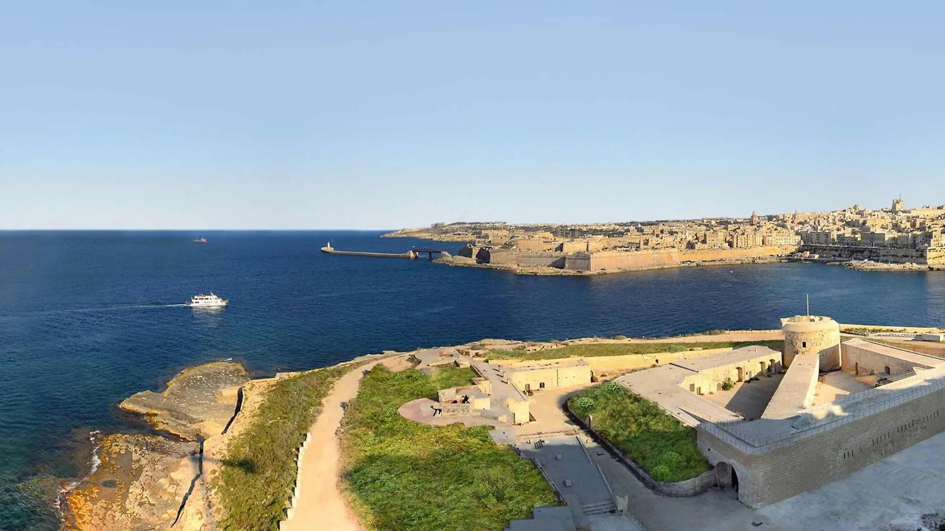 Bright 3Br With Sea Views In Central Sliema 0*,  Malta